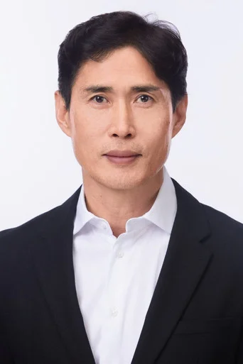 Chân dung Jung Doo-hong