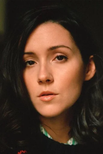 Chân dung Shannon Woodward