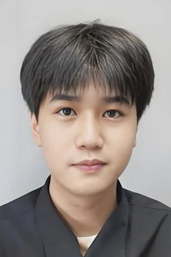 Chân dung Yun Wei Yi