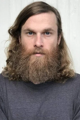 Chân dung Elijah Ungvary