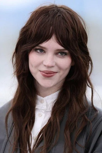 Chân dung Sophie Thatcher