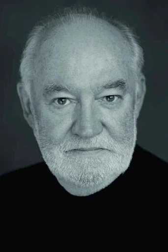 Chân dung David Calder