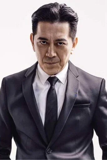 Chân dung 高捷