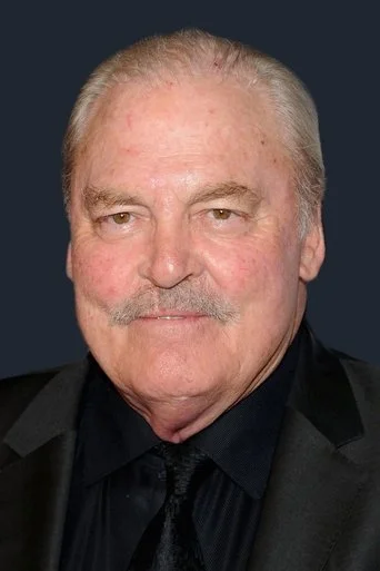 Chân dung Stacy Keach