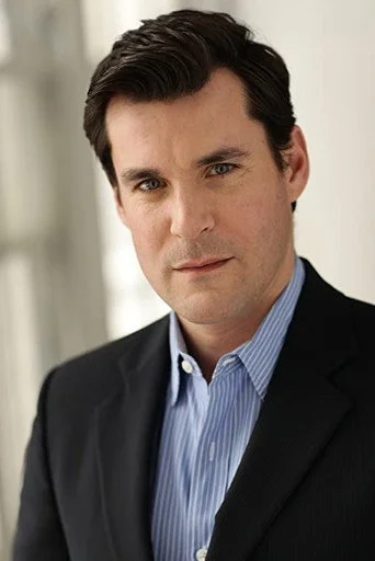 Chân dung Sean Maher