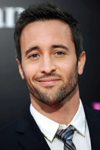 Chân dung Alex O'Loughlin