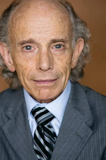 Chân dung Robert Towers