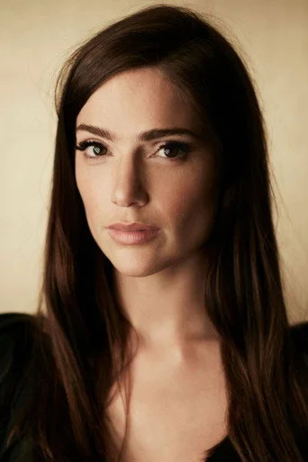 Chân dung Janet Montgomery