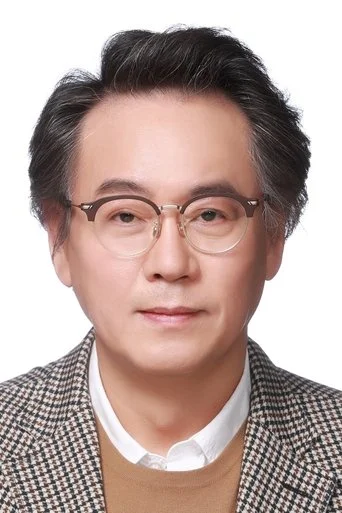 Chân dung Lee Byung-joon