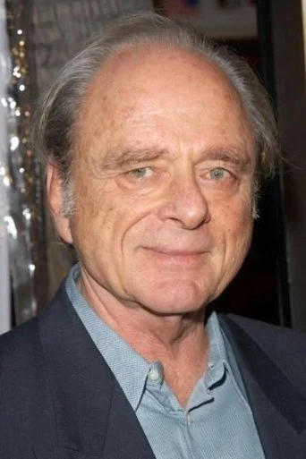 Chân dung Harris Yulin