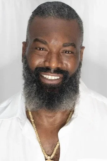 Chân dung Justice J. Smith Jr.