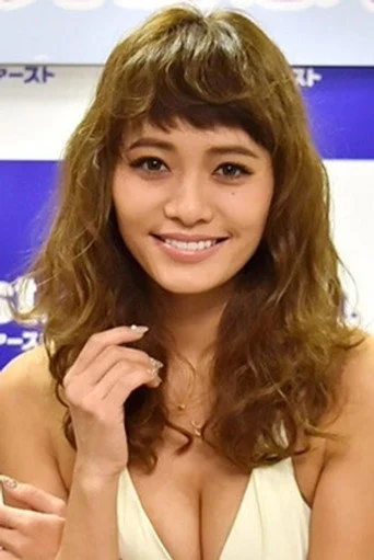 Chân dung Azusa Koizumi