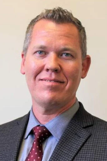 Chân dung Trevor Loomis