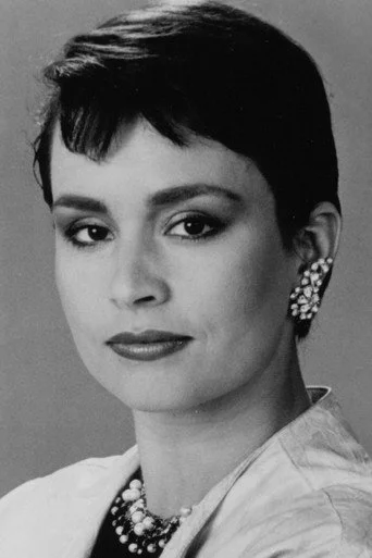 Chân dung Diane Venora
