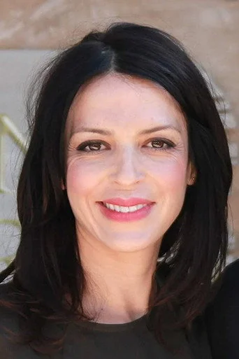 Chân dung Latifa Ouaou