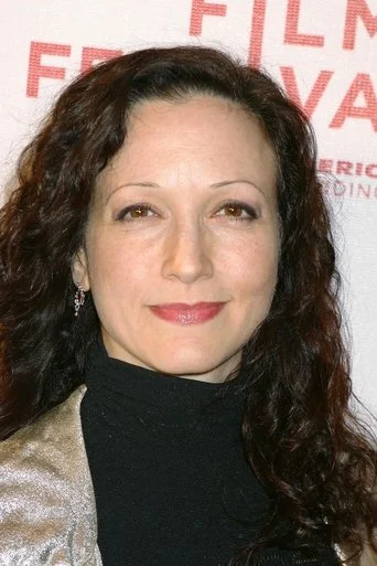 Chân dung Bebe Neuwirth