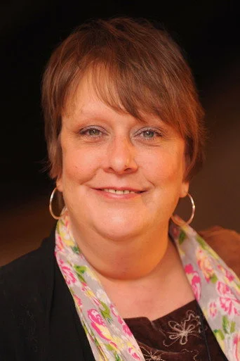 Chân dung Kathy Burke
