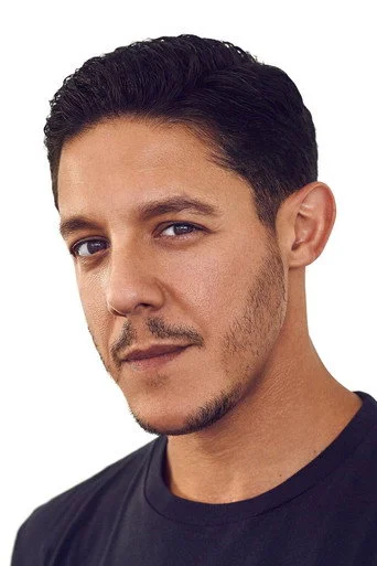 Chân dung Theo Rossi