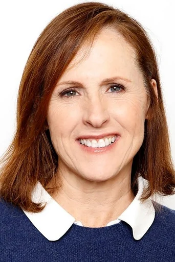 Chân dung Molly Shannon