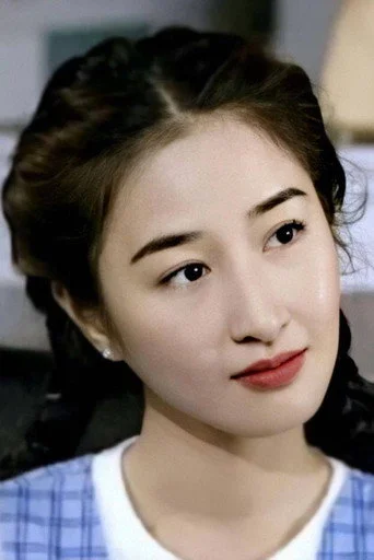 Chân dung Esther Kwan Wing-Ho