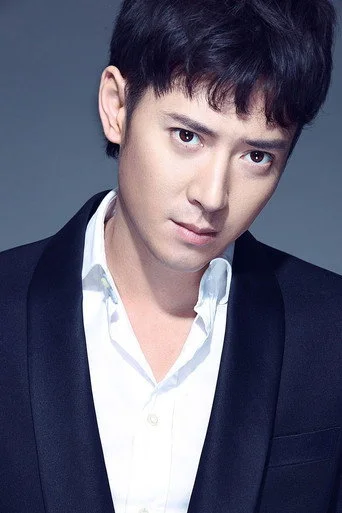 Chân dung Han Dong