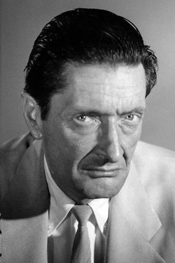 Chân dung Anthony Dawson