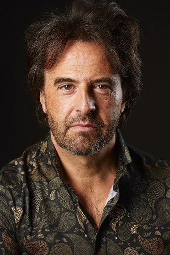 Chân dung Eduardo Aladro