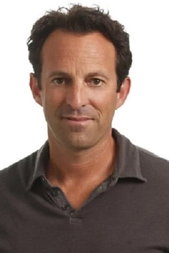 Chân dung Scott Waugh