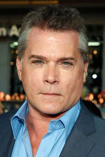 Chân dung Ray Liotta