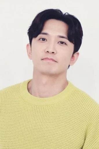 Chân dung Yoon Na-moo