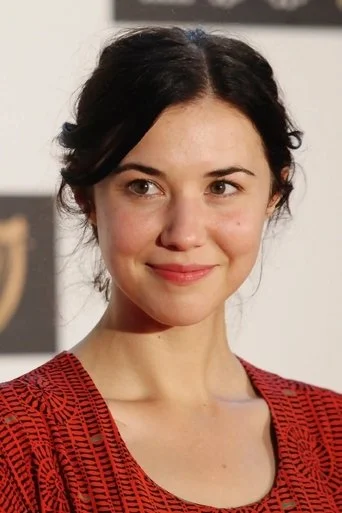 Chân dung Lisa Hannigan