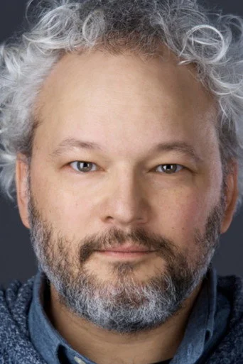 Chân dung Kevin Corey