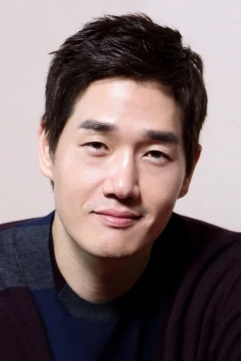 Chân dung Yoo Ji-tae