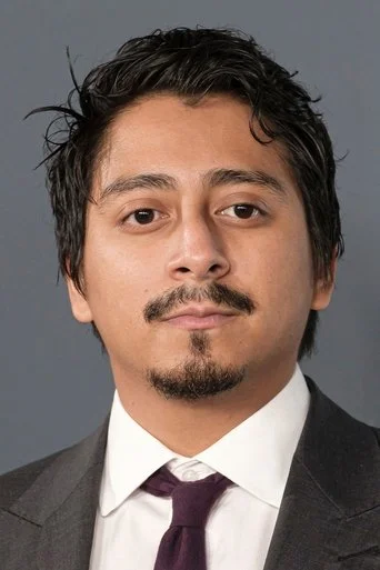 Chân dung Tony Revolori